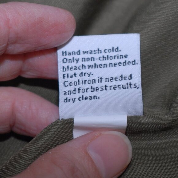 LNC Jacket Cropped 22” pit to pit Nine West Womens Large Army Green - Picture 8 of 8